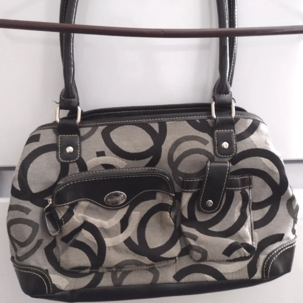 Women's Minicci Shoulder Bag purse - Picture 1 of 15